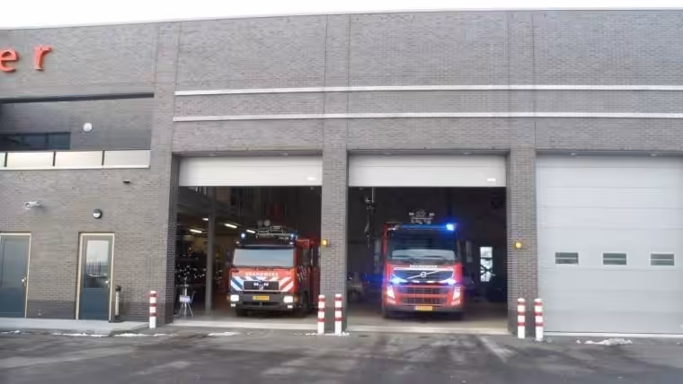 Blast proof doors